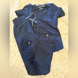 Fabletics Navy Drawstring Track Pants & V-Neck Top NEVER WORN SIZE XS TALL